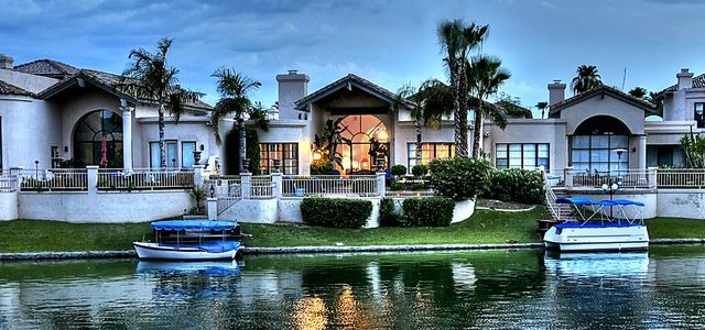 waterfront homes
